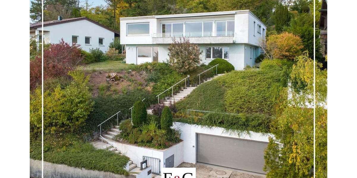 Einfamilienhaus Sindelfingen Sindelfingen (Stadt) - 7 Zimmer, 290 m&sup2;, 1.150.000&euro; | Angebot:27703850