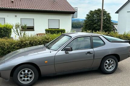 Porsche 924 99.000 km 9.499 &euro; Nürtingen 72622