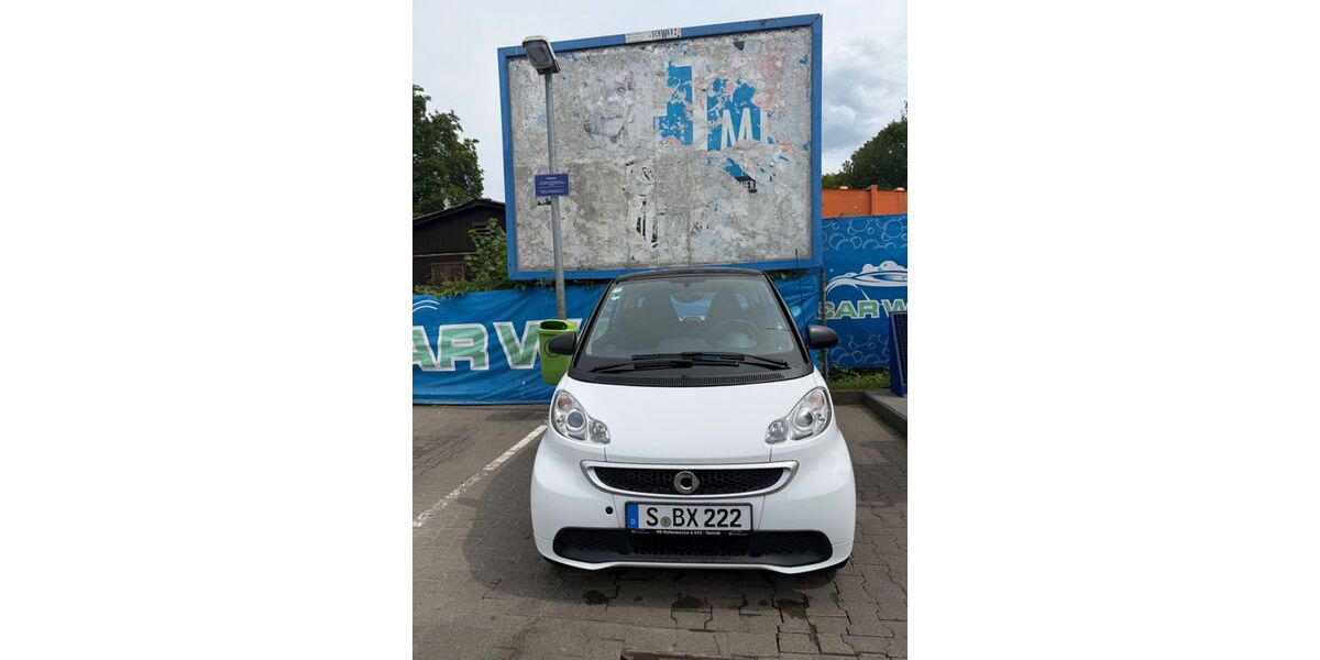 Smart ForTwo 124.000 km 6.400 &euro; Stuttgart 70376