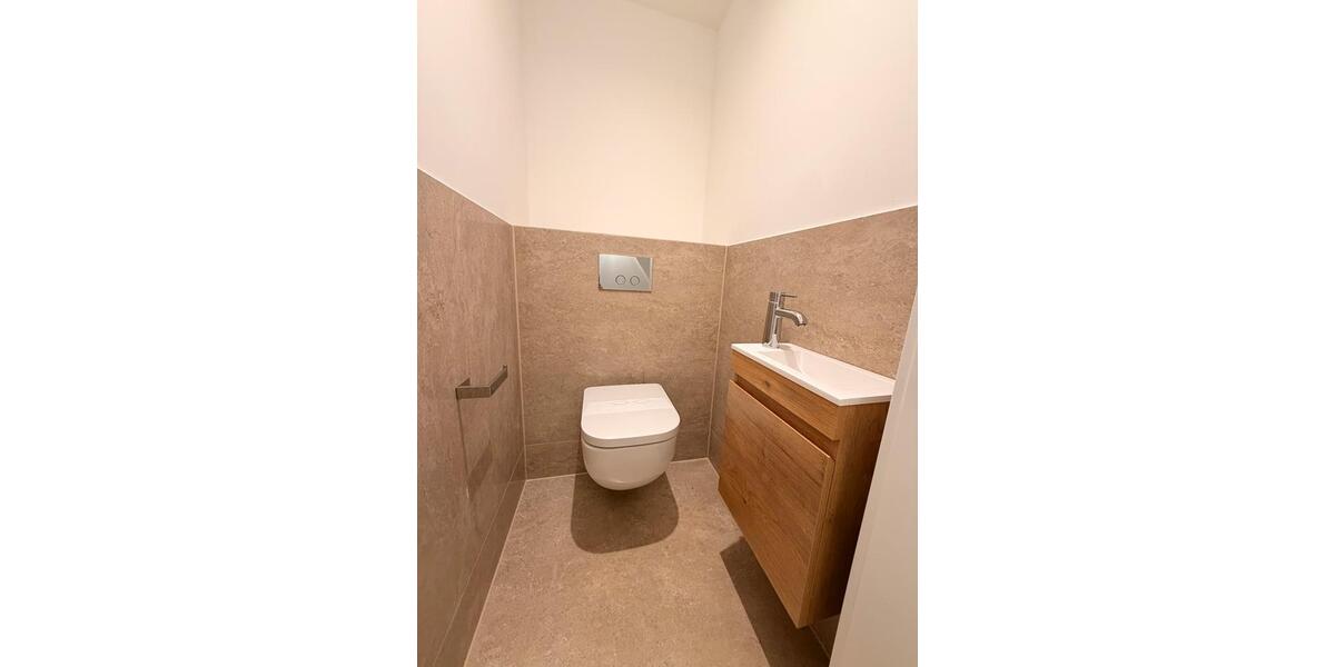 Dachgeschoßwohnung Kornwestheim - 4 Zimmer, 108 m&sup2;, 560.000&euro; | Angebot:25641429