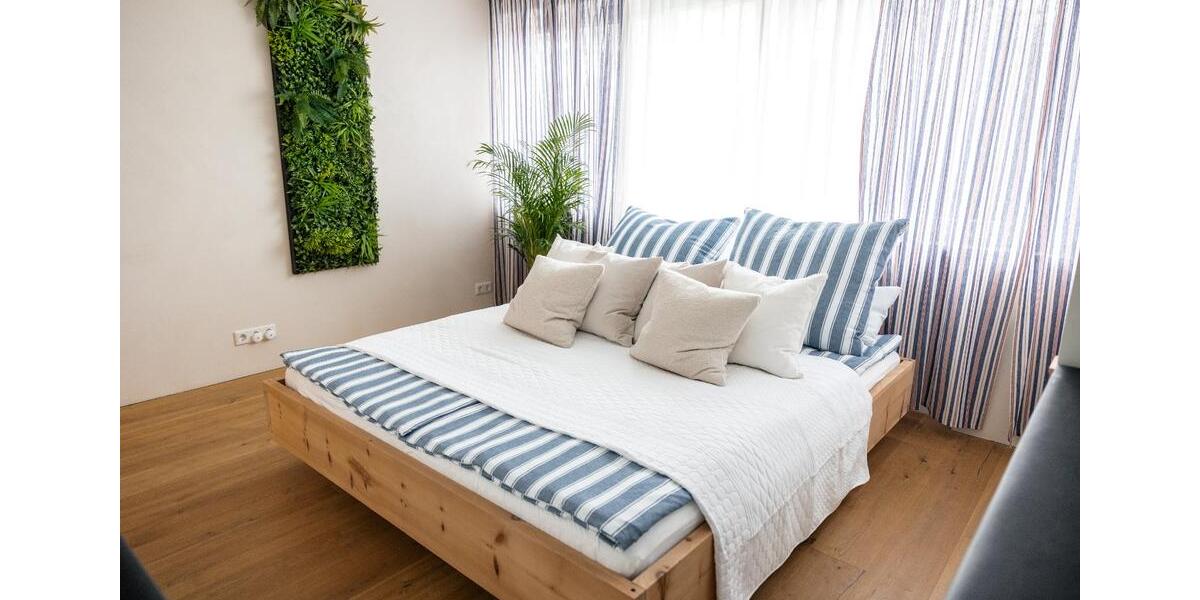 Hochparterre Stuttgart Zuffenhausen - 2 Zimmer, 60 m&sup2;, 1.290&euro; | Angebot:25300794