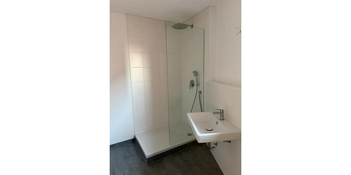 Dachgeschoßwohnung Stuttgart Stuttgart-Ost - 3 Zimmer, 60 m&sup2;, 1.000&euro; | Angebot:26531640