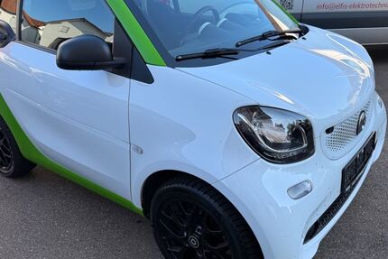 Smart ForTwo 73.700 km 10.999 &euro; Uhingen 73066