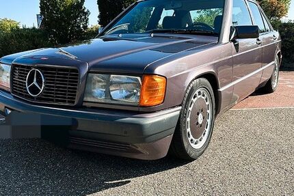 Mercedes-Benz 190 236.200 km 8.300 &euro; Bietigheim bissingen 74321
