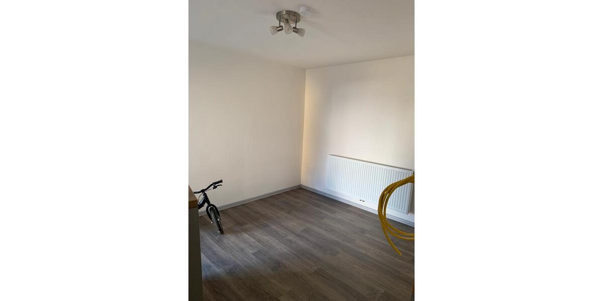 Erdgeschoßwohnung Stuttgart Mühlhausen - 2 Zimmer, 40 m&sup2;, 890&euro; | Angebot:25961948