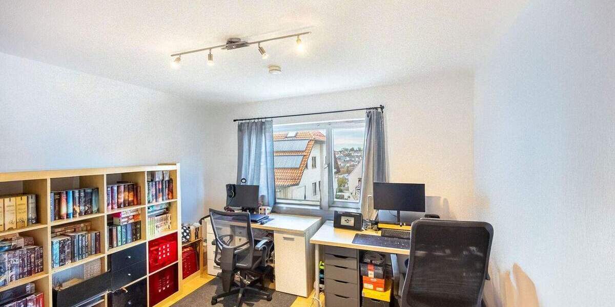 Etagenwohnung Marbach am Neckar Marbach - 3 Zimmer, 75 m&sup2;, 229.000&euro; | Angebot:25698006