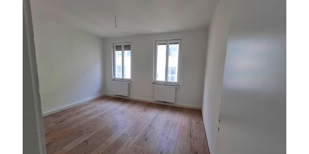Solides 6-FH in S-Bad Cannstatt: Ruhige Top-Lage nahe Zentrum. Gepflegte Anlage ohne Überraschung! - Mehrfamilienhaus, Wohnhaus Stuttgart / Bad Cannstatt Bad Cannstatt (Stadtbezirk) | Angebot:27313305