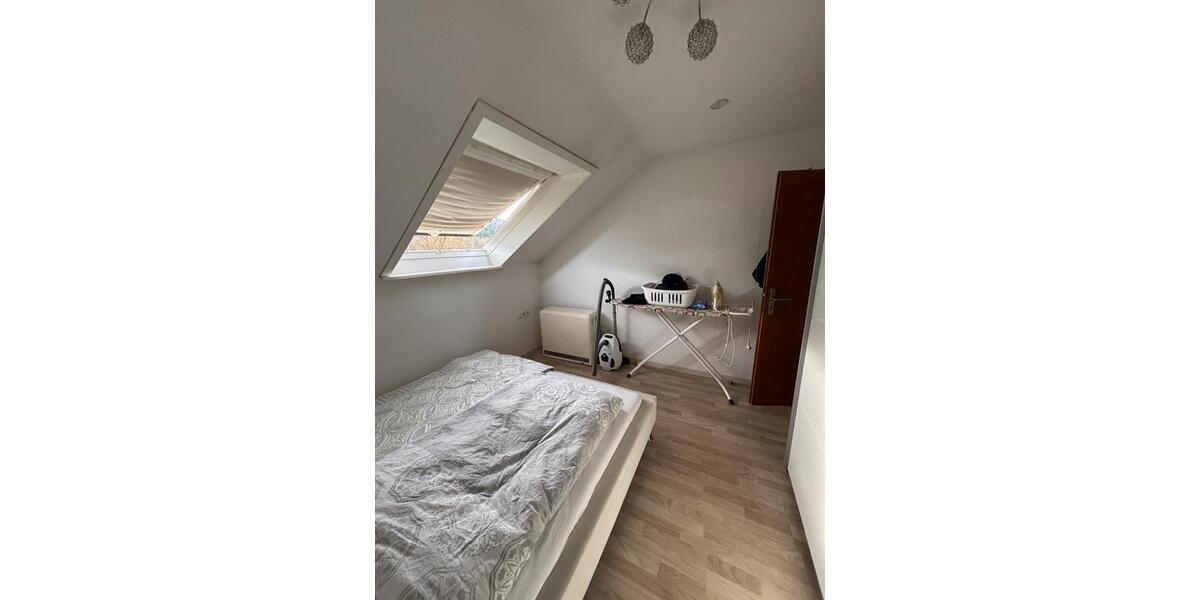 Dachgeschoßwohnung Sulzbach an der Murr - 2.5 Zimmer, 61 m&sup2;, 189.000&euro; | Angebot:25757706