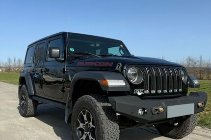 Jeep Wrangler 95.000 km 42.199 &euro; Stuttgart 70565