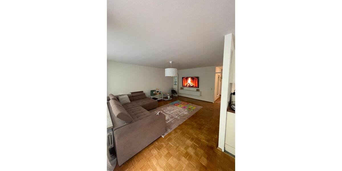 Etagenwohnung Stuttgart Birkach - 3 Zimmer, 89 m&sup2;, 1.200&euro; | Angebot:26047572