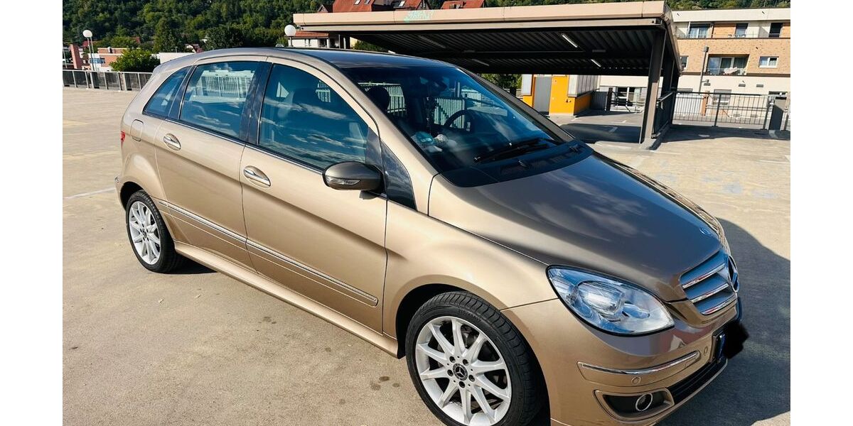 Mercedes-Benz B 170 101.000 km 4.600 &euro; Plochingen 73207