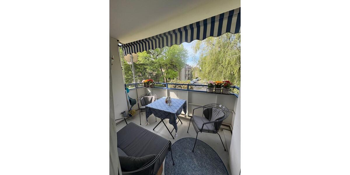Etagenwohnung Stuttgart Bad Cannstatt - 3 Zimmer, 64 m&sup2;, 280.000&euro; | Angebot:26680971