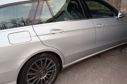 Mercedes-Benz E 220 181.100 km 15.000 &euro; stuttgart 70437