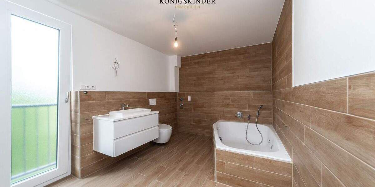 Doppelhaushälfte Stuttgart-Zazenhausen Zuffenhausen - 8 Zimmer, 154 m&sup2;, 849.000&euro; | Angebot:25671700