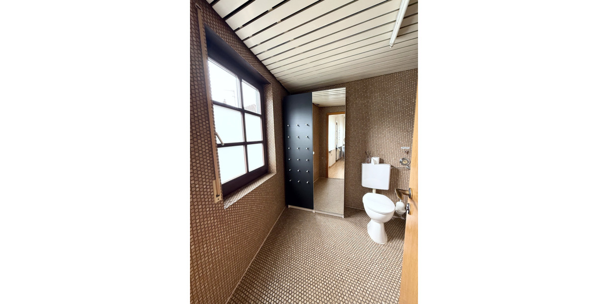 Gewerbeobjekt Sindelfingen Mitte - 1 Zimmer, 100 m&sup2;, 1.000&euro; | Angebot:25667914