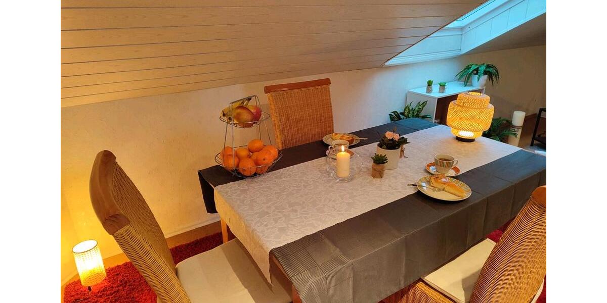 Dachgeschoßwohnung Schwieberdingen - 2.5 Zimmer, 55 m&sup2;, 1.150&euro; | Angebot:25660054