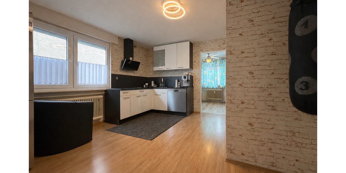 Mehrfamilienhaus, Wohnhaus Nürtingen - 8 Zimmer, 191 m&sup2;, 698.500&euro; | Angebot:25745890