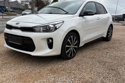 Kia Rio 59.315 km 9.699 &euro; Weissach im Tal 71554