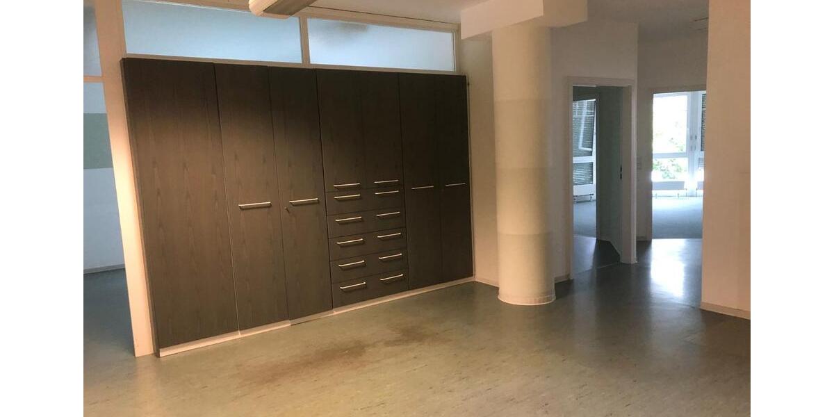 Gewerbeobjekt Besigheim - 1.400&euro; | Angebot:25094816