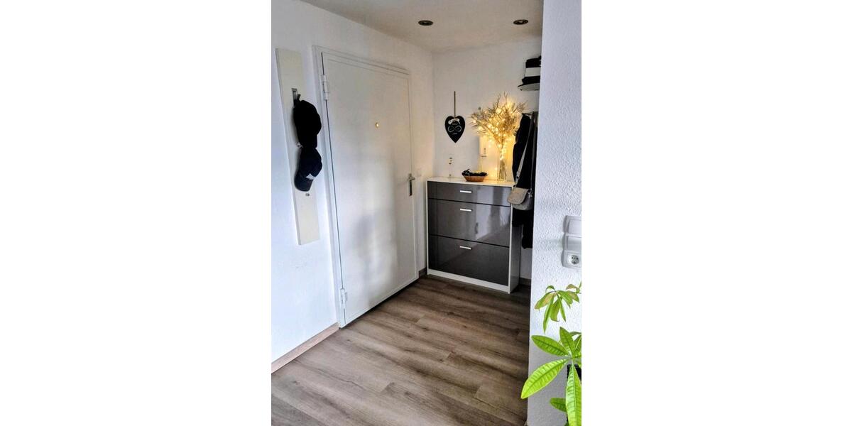 Etagenwohnung Stuttgart Mühlhausen - 2.5 Zimmer, 60 m&sup2;, 299.000&euro; | Angebot:24468274
