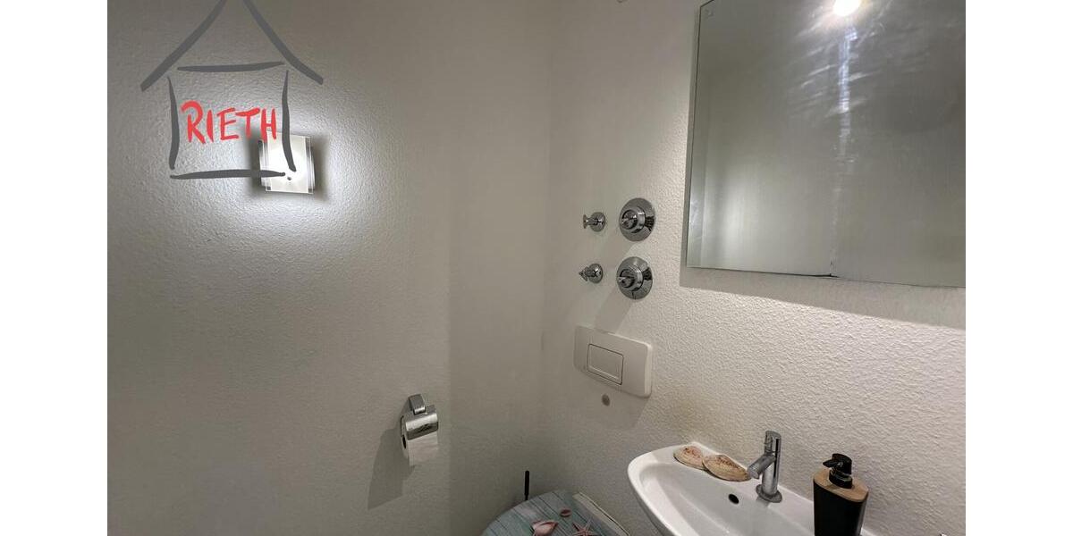 Etagenwohnung Ludwigsburg Oßweil - 3.5 Zimmer, 92 m&sup2;, 1.100&euro; | Angebot:25978046