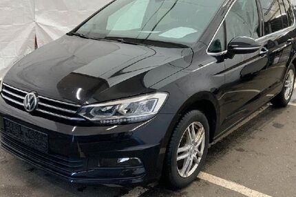 VW Touran 148.239 km 19.990 &euro; Weinstadt 71384