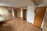 Dachgeschoßwohnung Deizisau - 3.5 Zimmer, 90 m&sup2;, 1.200&euro; | Angebot:25923476