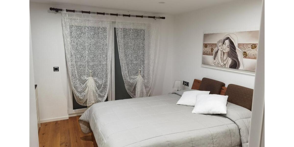 Einfamilienhaus Erligheim - 6 Zimmer, 140 m&sup2;, 689.000&euro; | Angebot:25063295