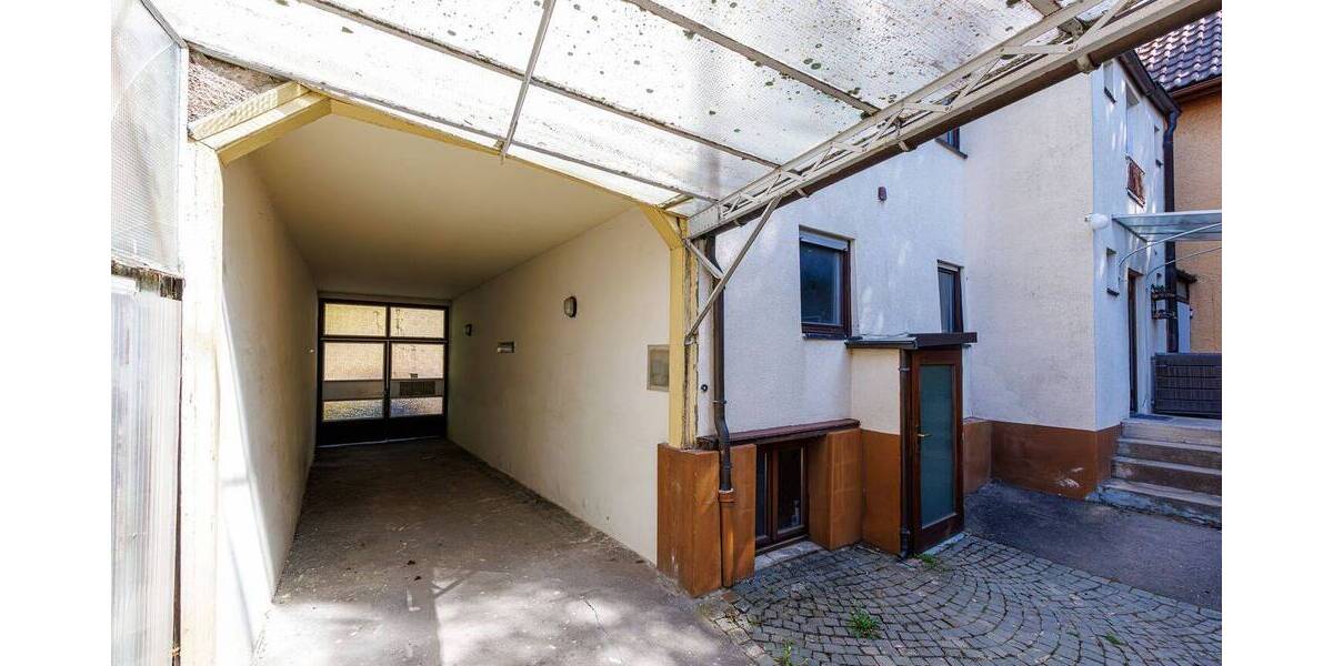 Mehrfamilienhaus, Wohnhaus Ludwigsburg Mitte - 1 Zimmer, 250 m&sup2;, 848.000&euro; | Angebot:26695555