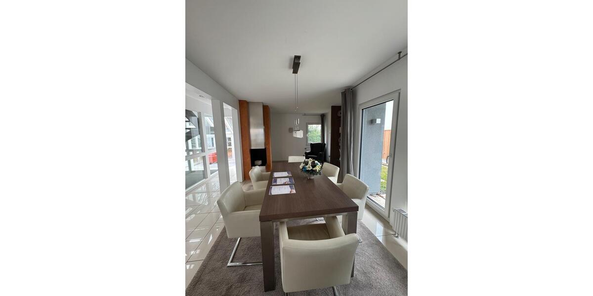 Einfamilienhaus Stuttgart Mühlhausen - 4 Zimmer, 160 m&sup2;, 390.000&euro; | Angebot:26071644