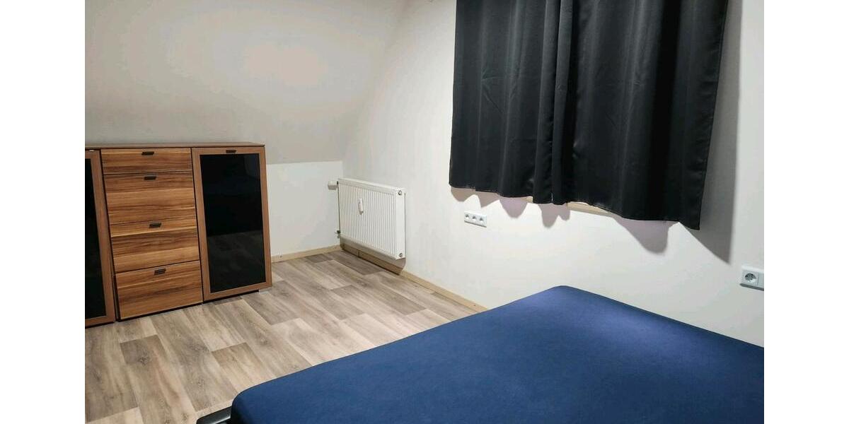 Etagenwohnung Backnang - 1 Zimmer, 16 m&sup2;, 550&euro; | Angebot:25944152