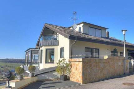 Haus Untergruppenbach - 9 Zimmer, 332 m&sup2;, 980.000&euro; | Angebot:25657368