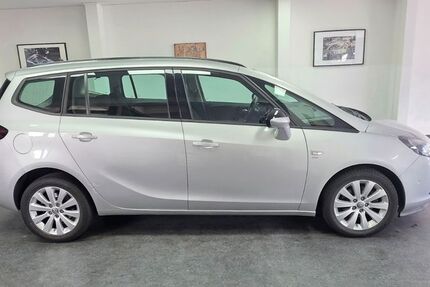 Opel Zafira 65.000 km 8.990 &euro; Asperg/Ludwigsburg bei Stuttgart 71679