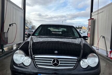 Mercedes-Benz C 180 68.000 km 4.500 &euro; Böblingen 71034