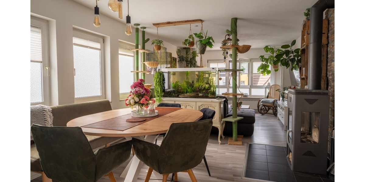 Großzügige Eckterrasse, Kamin & ruhiges Wohnen im 3-Familienhaus - 3.5 Remshalden | Angebot:27512031
