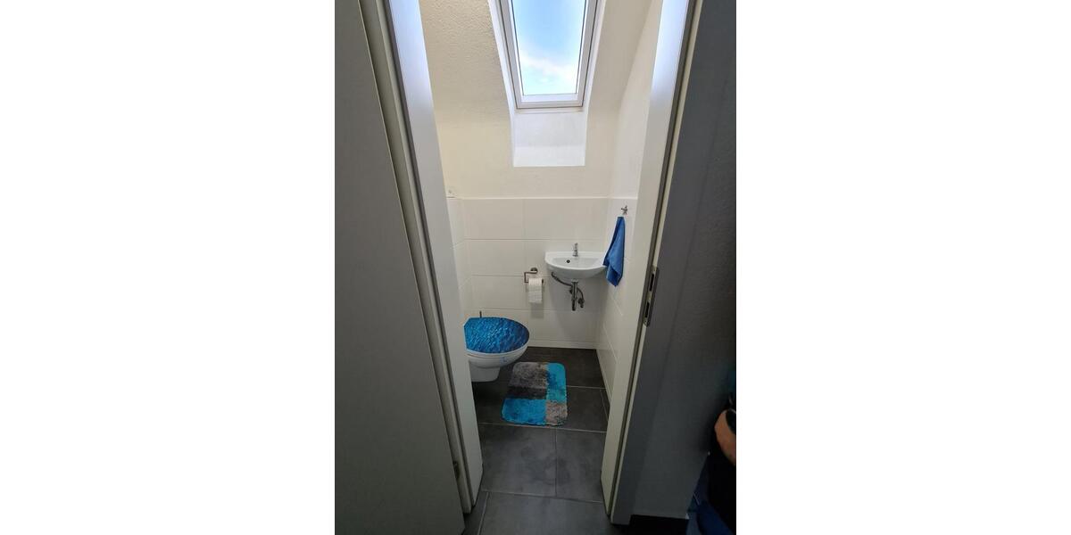 Dachgeschoßwohnung Ditzingen - 3 Zimmer, 87 m&sup2;, 1.150&euro; | Angebot:25312617