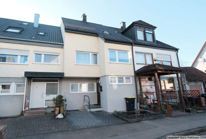 Reihenmittelhaus Ludwigsburg Oßweil - 4 Zimmer, 105 m&sup2;, 429.000&euro; | Angebot:25796443