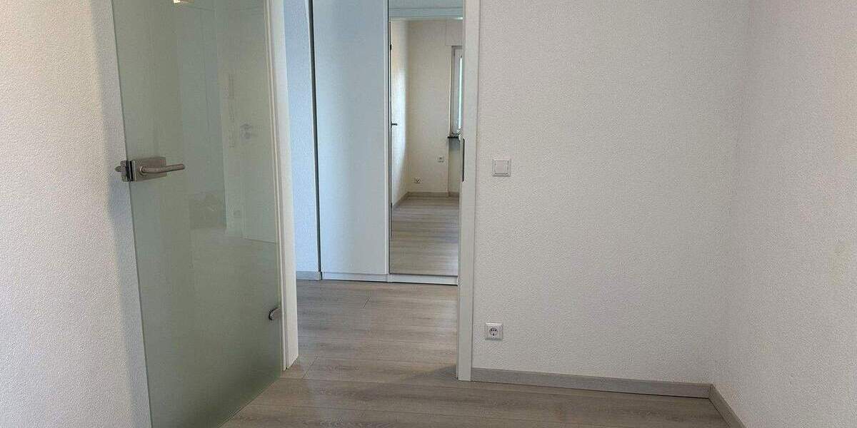 Etagenwohnung Freiberg Beihingen - 4 Zimmer, 101 m&sup2;, 430.000&euro; | Angebot:25784599