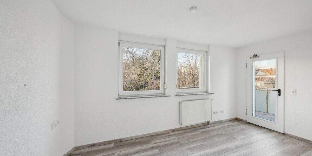 Einfamilienhaus Sersheim - 4 Zimmer, 100 m&sup2;, 329.000&euro; | Angebot:25746233