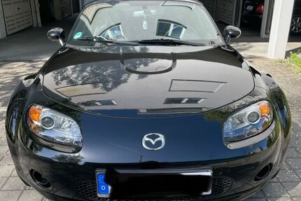 Mazda MX-5 151.000 km 7.250 &euro; Bietigheim-Bissingen 74321