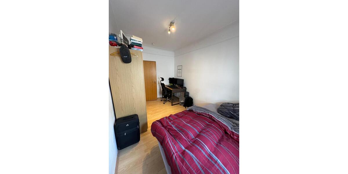 Etagenwohnung Stuttgart Bad Cannstatt - 3 Zimmer, 70 m&sup2;, 1.215&euro; | Angebot:25886769