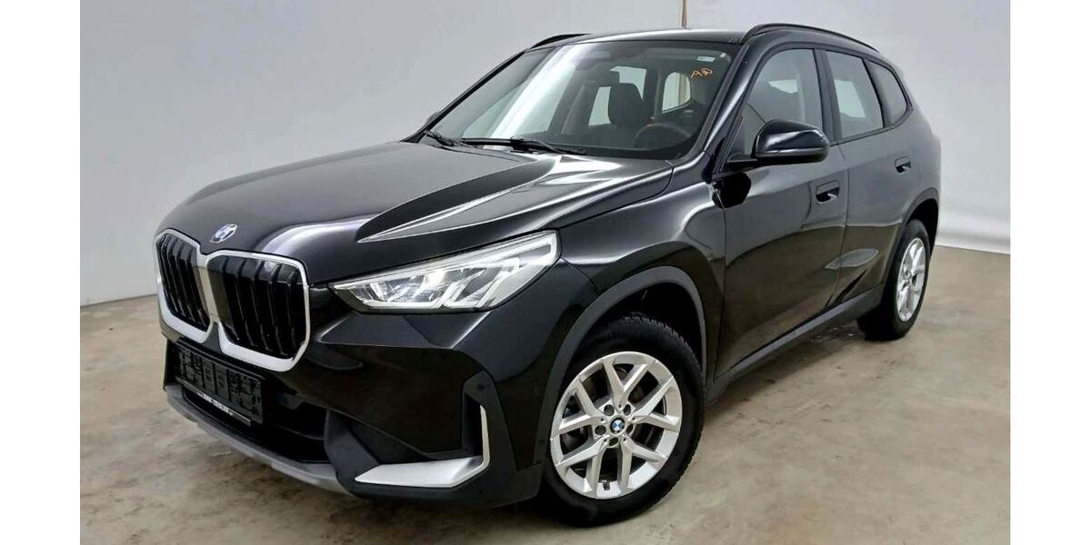 BMW X1 13.000 km 34.990 &euro; Böblingen 71032