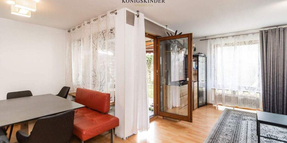 Etagenwohnung Freiberg am Neckar Heutingsheim - 4 Zimmer, 104 m&sup2;, 397.000&euro; | Angebot:25669351
