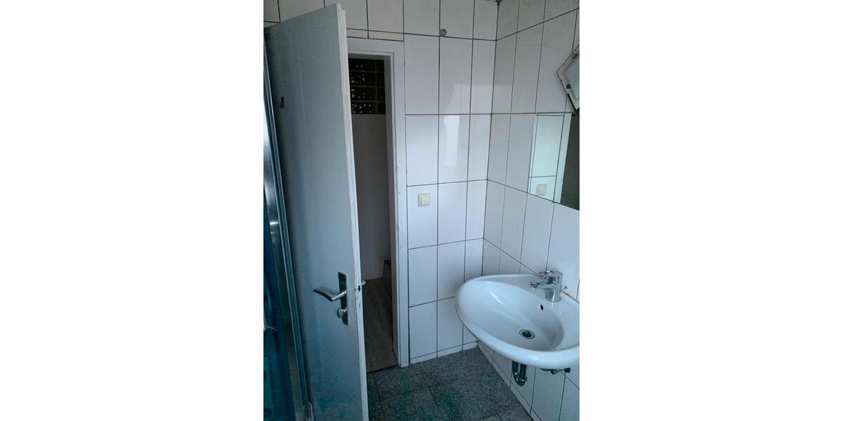 Etagenwohnung Pleidelsheim - 6 Zimmer, 110 m&sup2;, 1.690&euro; | Angebot:24839462