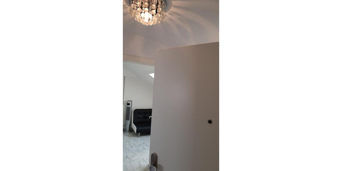 Dachgeschoßwohnung Ostfildern - 2 Zimmer, 40 m&sup2;, 179.000&euro; | Angebot:26429851