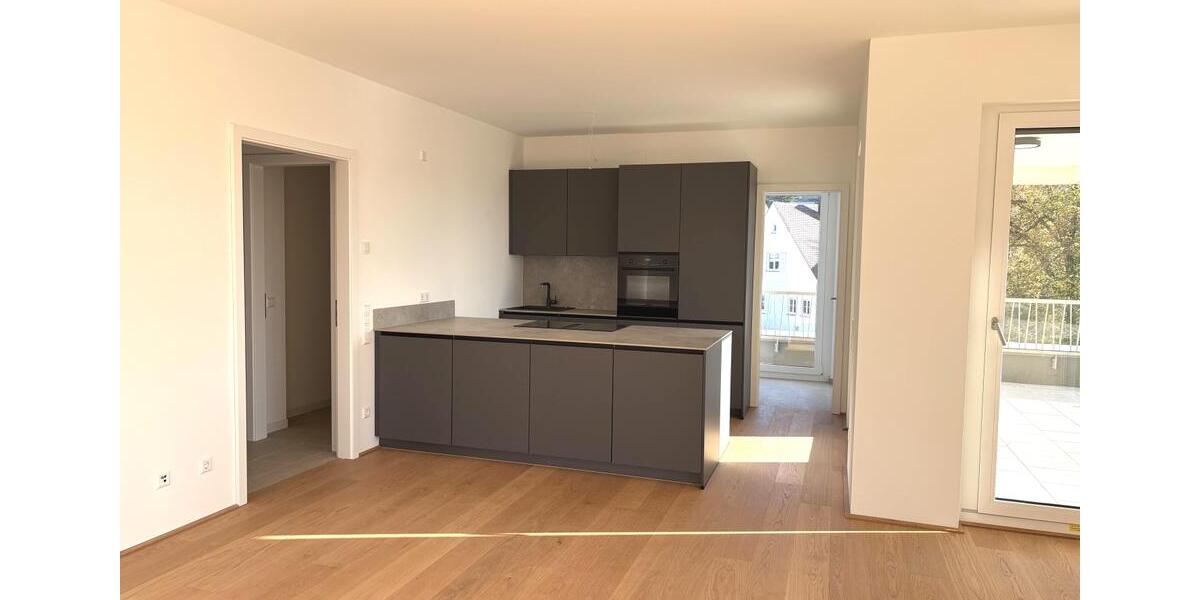 Dachgeschoßwohnung Leonberg - 3 Zimmer, 99 m&sup2;, 2.083&euro; | Angebot:23712851