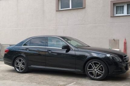 Mercedes-Benz E 200 142.500 km 15.500 &euro; Stuttgart 70327