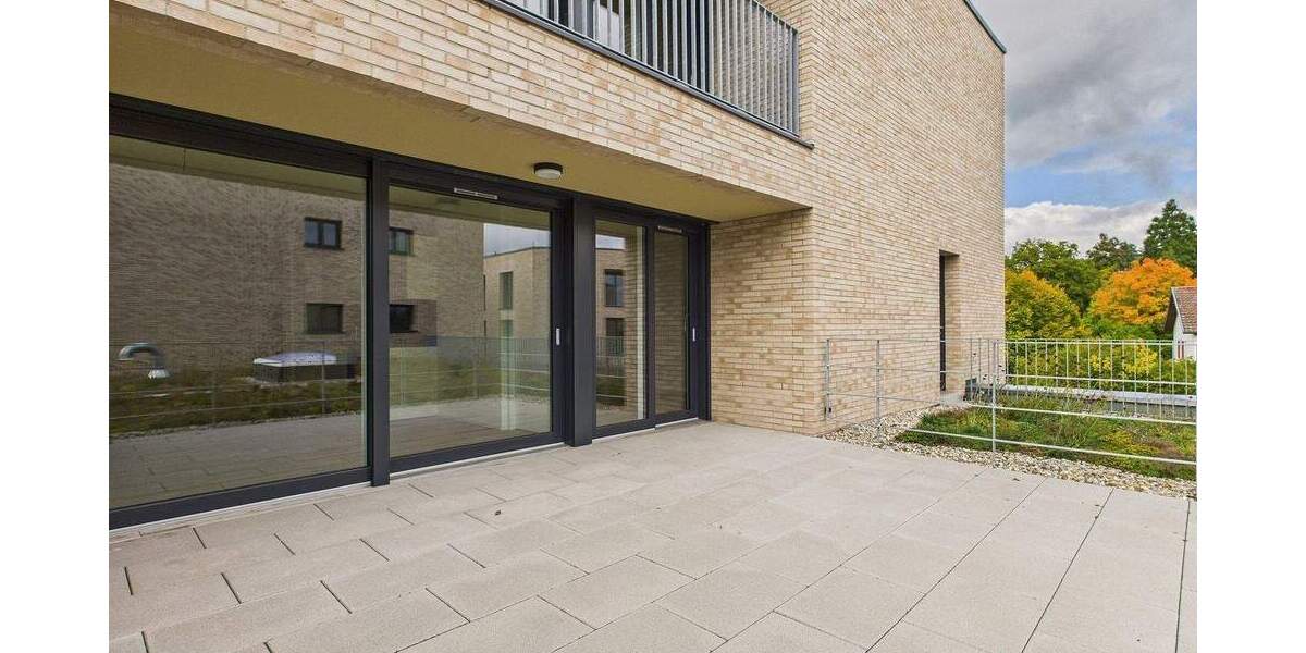 Etagenwohnung Sindelfingen Ost - 2 Zimmer, 73 m&sup2;, 1.360&euro; | Angebot:25669825