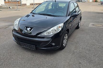 Peugeot 206 114.000 km 2.980 &euro; Möglingen 71696