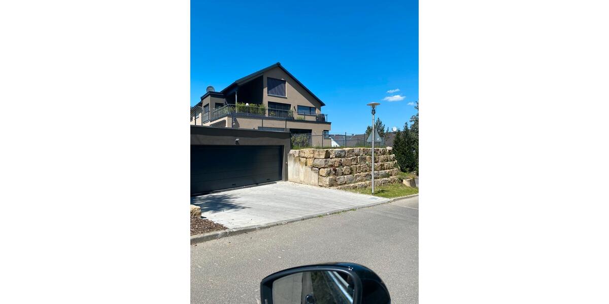 Erdgeschoßwohnung Nürtingen - 2.5 Zimmer, 81 m&sup2;, 1.350&euro; | Angebot:25976503